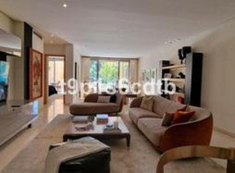 Foto 2cb599f4-025d-458e-bb14-f47f49715a03. Piano terra in urbanizacion altos reales 10 in Sierra Blanca Marbella