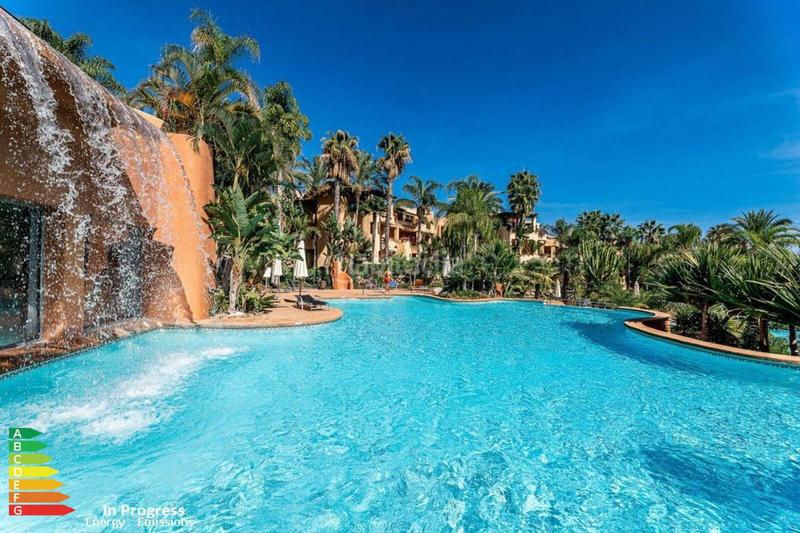 Foto 450f4884-8bd8-40dd-8ecb-f68137aeca40. Piano terra in urbanizacion altos reales 10 in Sierra Blanca Marbella