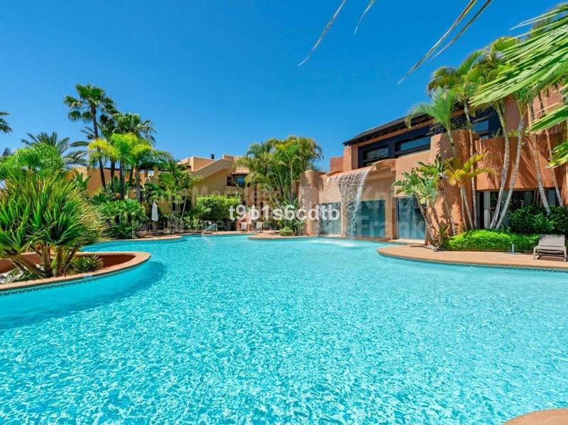 Foto 51fd1202-dd67-41d3-97c5-842aa16dcad3. Piano terra in urbanizacion altos reales 10 in Sierra Blanca Marbella