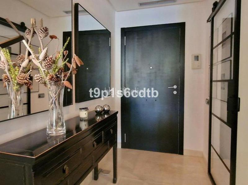 Foto 95988161-f17a-4f2b-8c70-10c4e5354ac3. Piano terra in urbanizacion altos reales 10 in Sierra Blanca Marbella