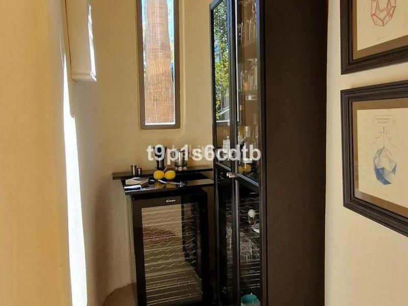 Foto f0ed06b6-b1f0-4b62-8e88-420e1c80a92f. Piano terra in urbanizacion altos reales 10 in Sierra Blanca Marbella