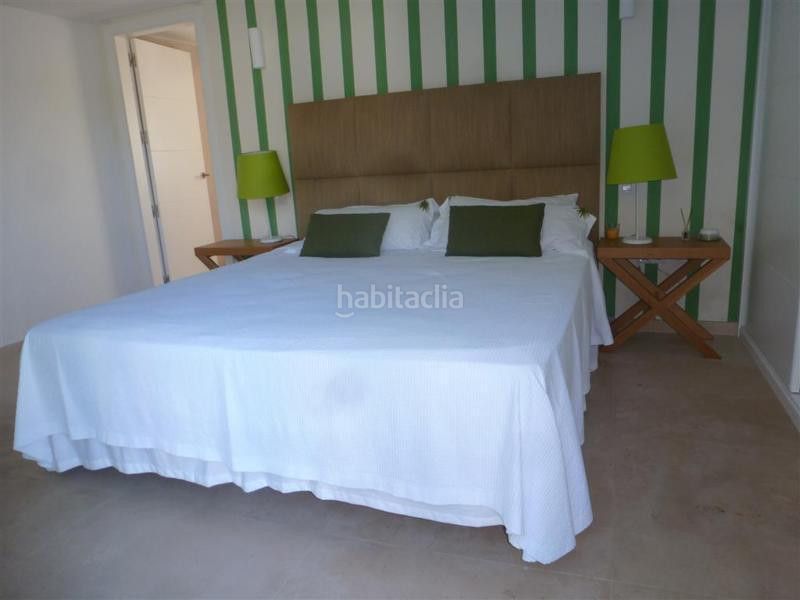 Foto 6c7d9f11-2b8f-4bf8-bc96-9be4b04e9b8e. Lloguer casa amb aparcament piscina a Guadalmina Baja Marbella