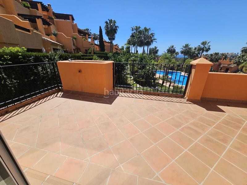 Foto 30d05585-1b23-4d08-afad-c68efbdf9633. Casa pareada en atalaya hill-club 1 en La Alquería Benahavís