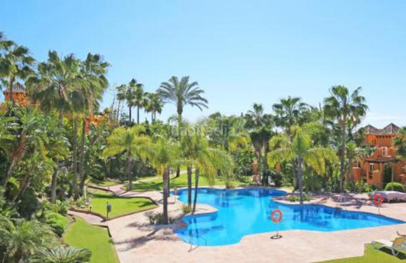 Foto b8eea0fc-5866-434b-83a7-c70c8cf4de34. Casa pareada en atalaya hill-club 1 en La Alquería Benahavís