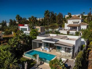Lloguer Casa a N/a. Lujo