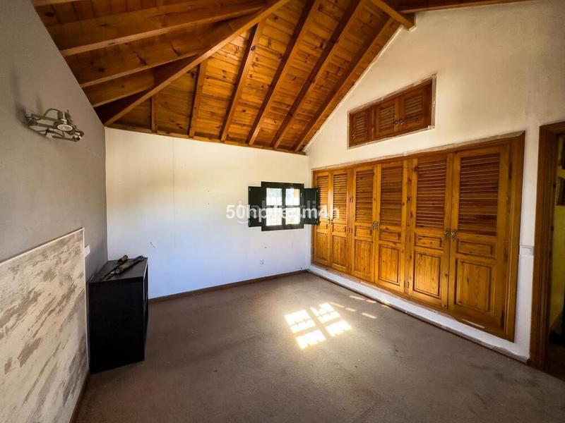 Foto a46a3a39-f7dc-456c-b3b6-666af26837b8. Casa en n/a en Las Brisas Marbella