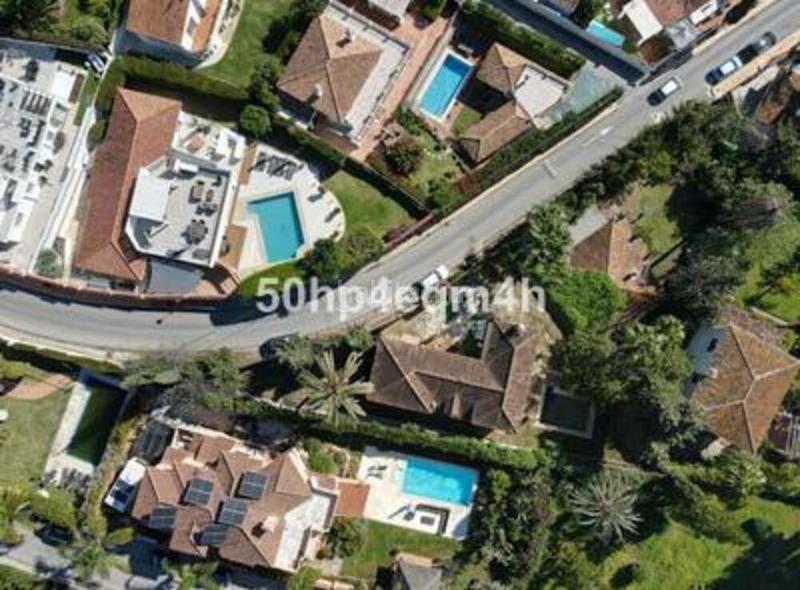Foto b7fbbd3d-5663-423b-b8e7-ec93d9350396. Casa en n/a en Las Brisas Marbella