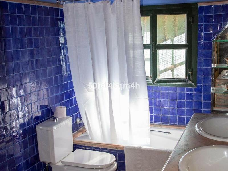 Foto e08f323e-8d3e-4ead-bd19-c0056875f0c7. Casa en n/a en Las Brisas Marbella
