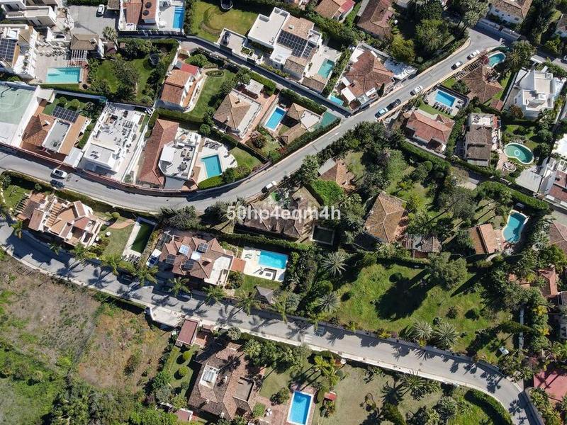 Foto eed1b585-e6d9-411c-9c91-f4d15bbbf283. Casa en n/a en Las Brisas Marbella