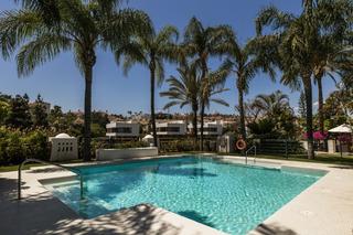 Location Maison jumelée à Pernet 0. Adosado en alquiler en agra residencial, estepona