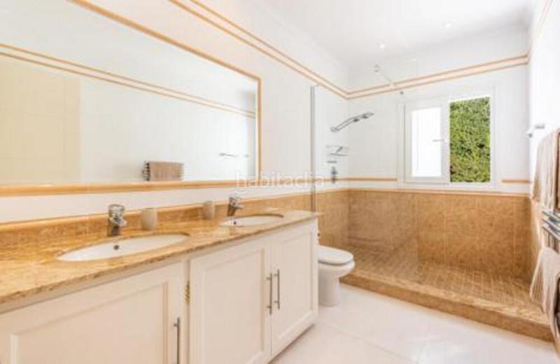 Foto 8f01f200-3ca3-4568-b25d-c376bf9d02b3. Alquiler apartamento en n/a en Paraiso - Barronal Estepona