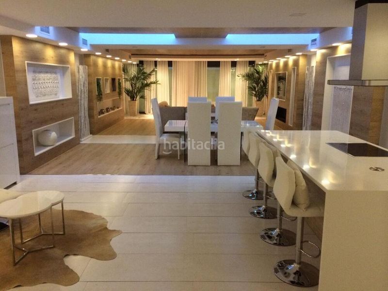 Foto 0379c9ec-78e3-4d2d-9776-57879b52ac8a. Planta baja en calle ribera 1 en Puerto Banús Marbella