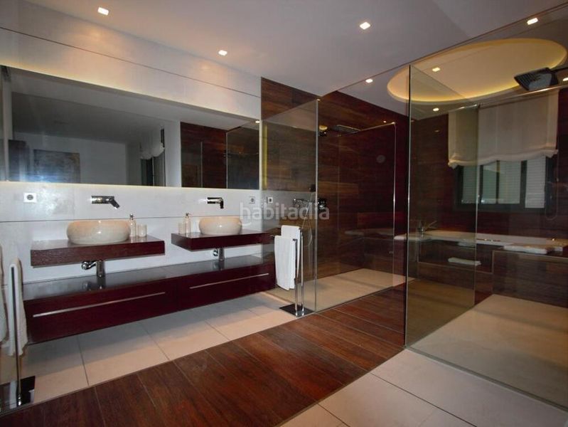 Foto ece05688-9021-4c4d-9669-0587d9cb4b35. Planta baja en calle ribera 1 en Puerto Banús Marbella