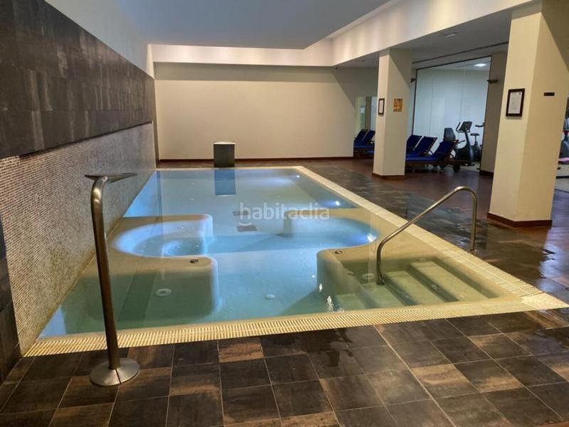 Foto 7dde1201-285f-4b85-8664-d567945ee177. Lloguer apartament amb aparcament piscina a Benatalaya Estepona