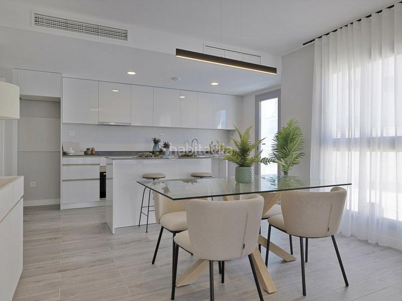 Foto 3a5a5d5a-7fdc-4723-bcb3-f060f3fdd35c. Apartamento lujo en El Faro de Calaburra - Chaparral Mijas