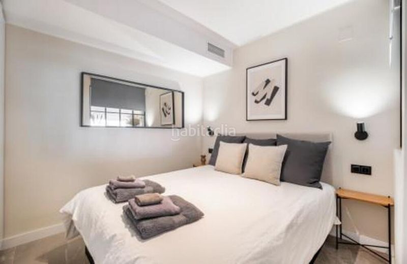 Foto 0e39fb9e-c339-43da-b137-583bdb537dd6. Apartamento en calle real 5 en Nueva Andalucía centro Marbella