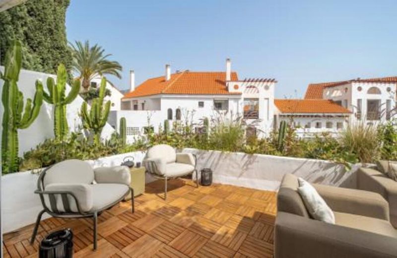 Foto 216420e9-6ae5-4272-8367-bad77de3246d. Apartamento en calle real 5 en Nueva Andalucía centro Marbella