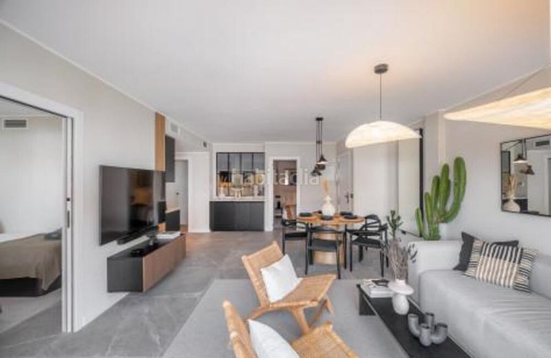Foto 2555e651-a87d-4954-a307-991ff241d6cc. Apartamento en calle real 5 en Nueva Andalucía centro Marbella