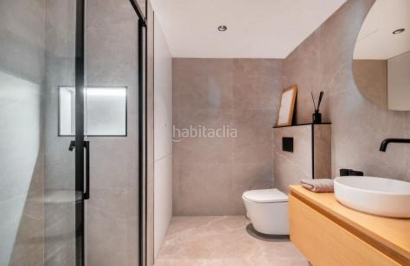 Foto 85f4f70c-8b10-4ad1-b05a-968d411247ed. Apartamento en calle real 5 en Nueva Andalucía centro Marbella