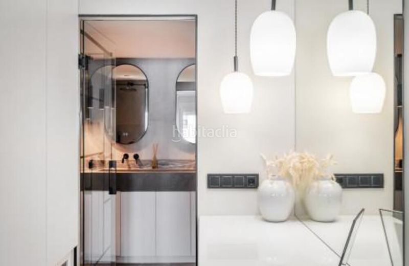 Foto 8fb4d712-9370-4997-8758-ca9964b6be5f. Apartamento en calle real 5 en Nueva Andalucía centro Marbella