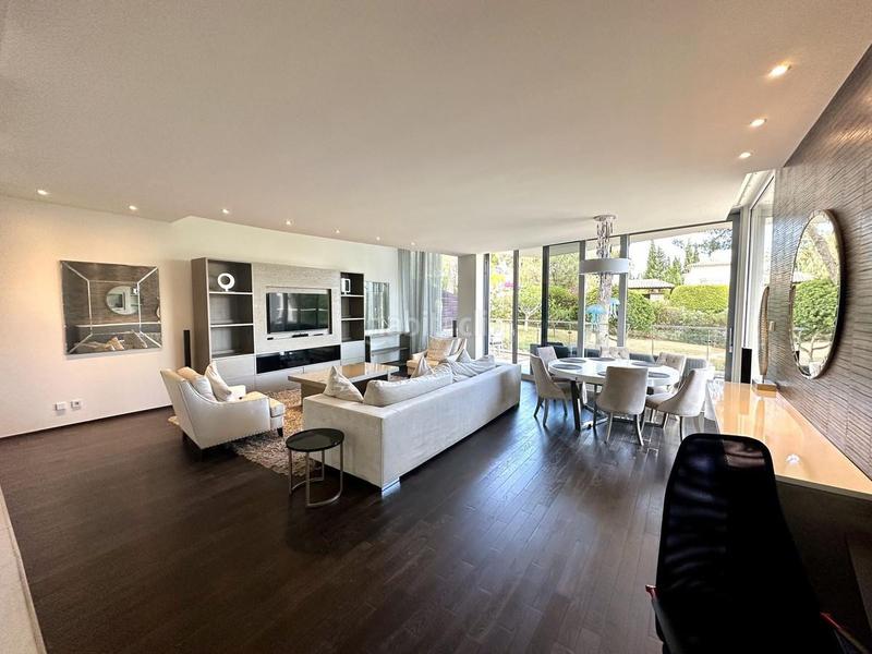 Foto 3e9df9af-9cbf-4fce-9f0e-8e106e6dbd52. Affitto casa a schiera in verdi-ur Sierra Blanca 38 in Marbella