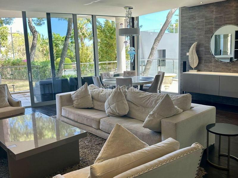 Foto 7672ecab-e4a8-49a1-8b5e-b830950ee6ac. Rent semi detached house in verdi-ur Sierra Blanca 38 in Marbella