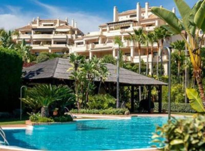 Foto 34bc4b73-8885-4a67-bf07-367c5b9498a8. Rent penthouse with pool in los arqueros - puerto del almendro Benahavís