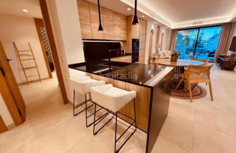 Foto b1fde649-b444-4a09-bc63-697cc5aee56e. Apartamento en n/a en Nueva Andalucía centro Marbella
