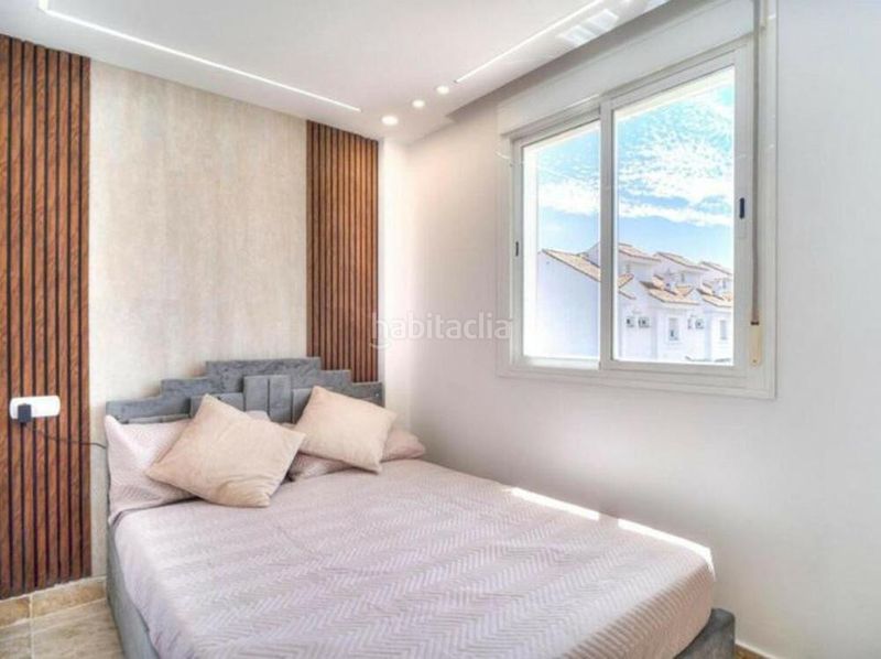 Foto d472ec53-98fd-4d69-87c5-9e4a3f2608d0. Lloguer casa adossada amb aparcament piscina a Nueva Andalucía centro Marbella