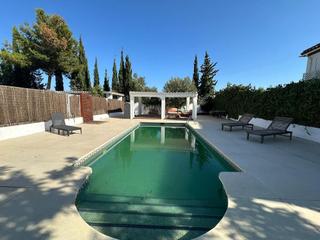 Casa aparellada en Calle postigos 27c