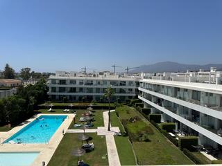 Lloguer Àtic a N/a. Atico duplex en alquiler en bel air, estepona