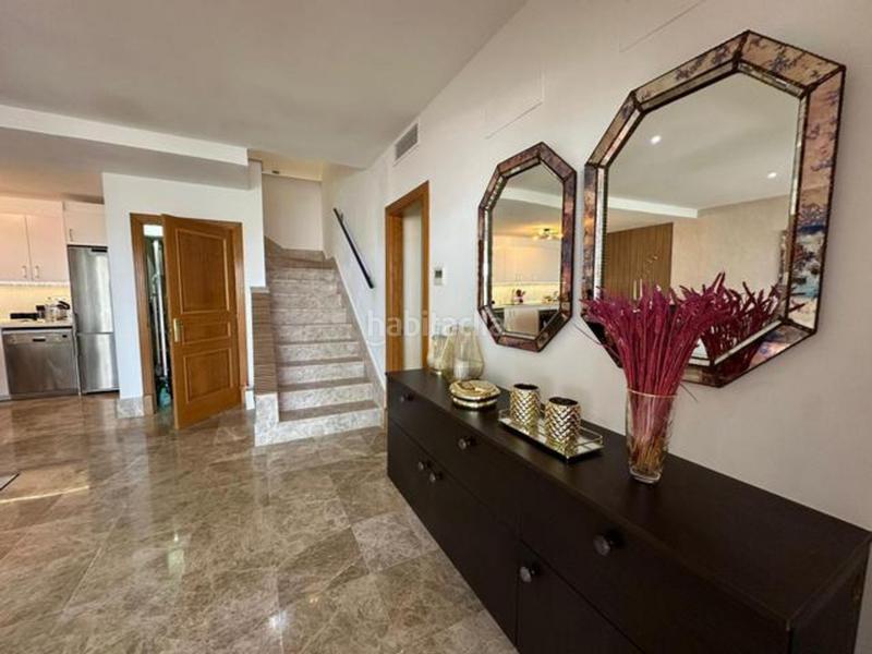 Foto c41c0e9e-d709-4e77-a64c-96ebb93842a9. Attique dans calle sand 52 dans Santa Clara Marbella