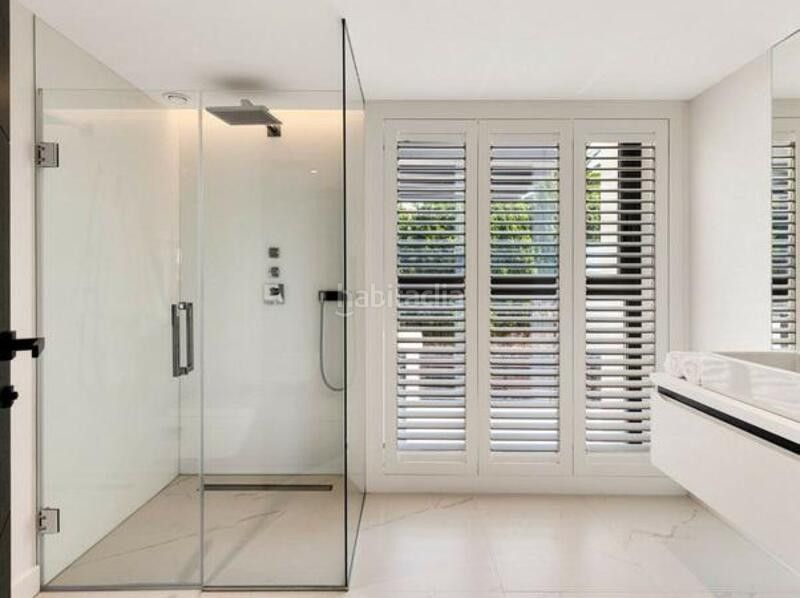 Foto 046f780d-1f86-4f40-b00c-cedda94dff43. Location maison avec chauffage parking piscine dans Marbella