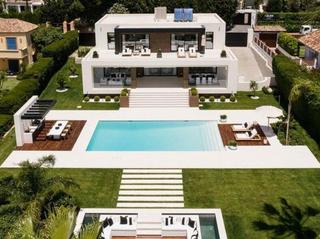 Location Maison à La Dama de Noche - La Alzambra. Villa en venta y en alquiler en nueva andalucia, marbella