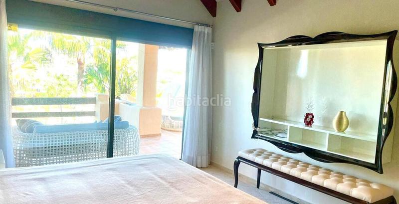 Foto d35e4859-8bf4-49d2-85ef-a9b070b29319. Rent penthouse with parking pool in Nueva Atalaya Estepona