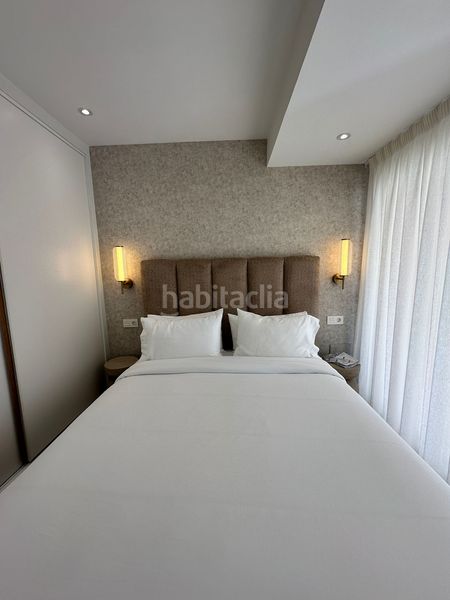 Foto f3850678-7230-44bb-bdeb-e5d5d196c22d. Lloguer àtic amb aparcament piscina a Puerto Banús Marbella