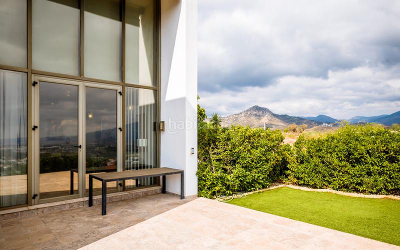 Foto 96d6d6c3-fd38-4124-b507-e04b7dbff863. Casa pareada en Benahavís pueblo Benahavís