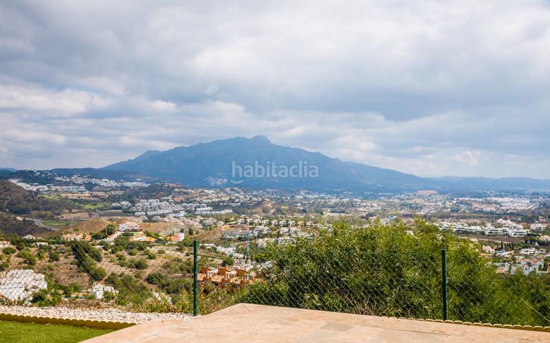 Foto fecb8e7a-e5f0-40eb-8f6d-52b58eb744a1. Casa pareada en Benahavís pueblo Benahavís