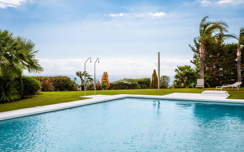 Foto 4e03b3f1-da19-4571-8c5b-0852384fd26c. Maison jumelée avec parking piscine dans Benahavís pueblo Benahavís