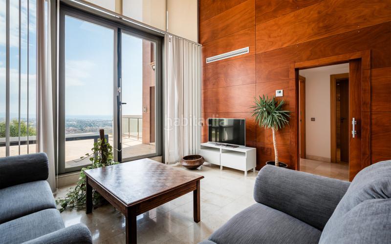 Foto 574da82d-9f8e-42c8-b32c-dc8b2ba4d1be. Maison jumelée avec parking piscine dans Benahavís pueblo Benahavís