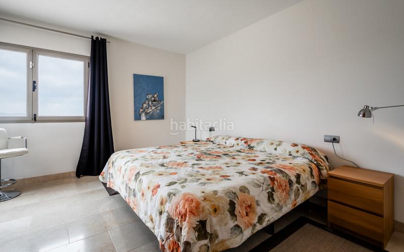 Foto 4d778904-0a64-43af-8e79-adaab6d3902f. Towny house with parking pool in Benahavís pueblo Benahavís