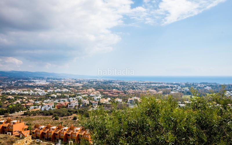 Foto 9ced1245-5351-40e3-a64c-0a4d58461300. Towny house with parking pool in Benahavís pueblo Benahavís