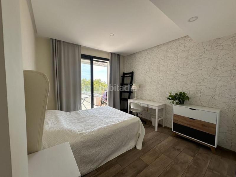 Foto 5204a9ec-62fd-4244-9e82-f8eb84bde949. Alquiler ático en n/a atico duplex en alquiler en Marbella