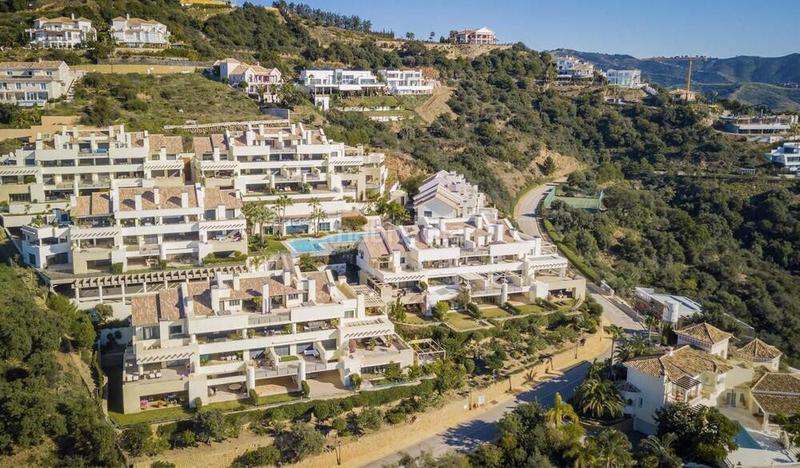 Foto 4afde670-2f55-4f67-84db-f9772355f0b1. Lloguer apartament a n/a a Alto de los Monteros Marbella
