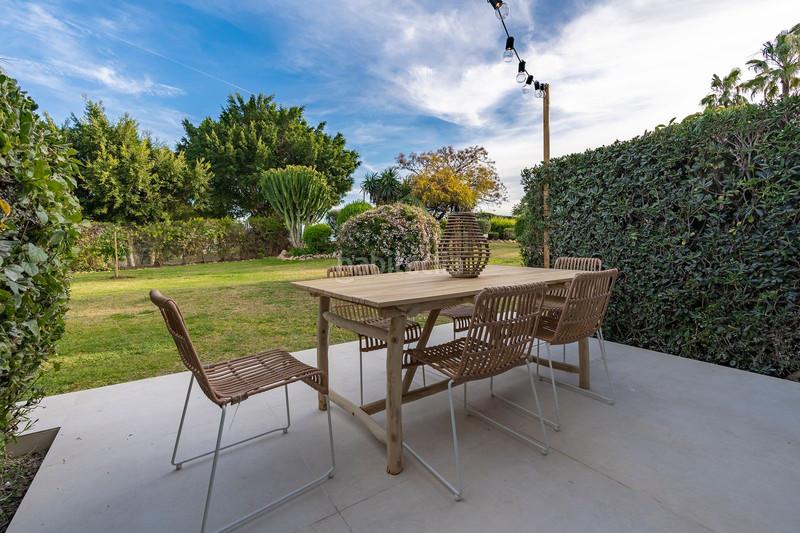 Foto 7c1bc53b-3932-46ef-bd9c-636e1390f183. Casa a schiera con parcheggio piscina in Aloha Marbella