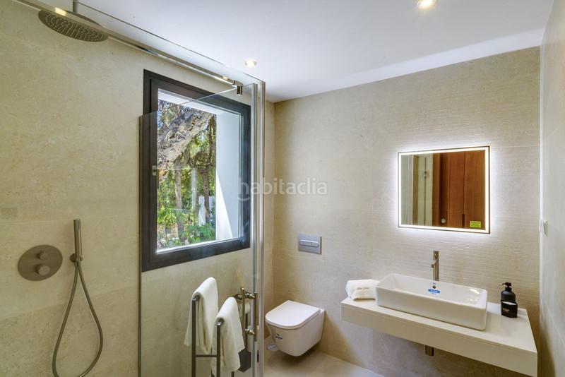 Foto 4396ef0b-edc8-4d01-bf29-3fe6e333b538. Haus mit parking pool in Elviria Marbella