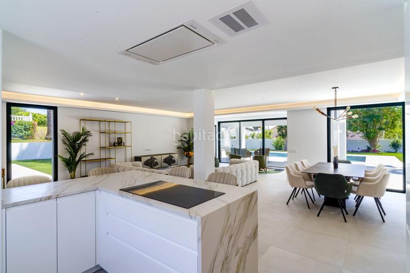 Foto 6258b19d-78a3-4e66-8752-442ba449d0eb. Haus mit parking pool in Elviria Marbella