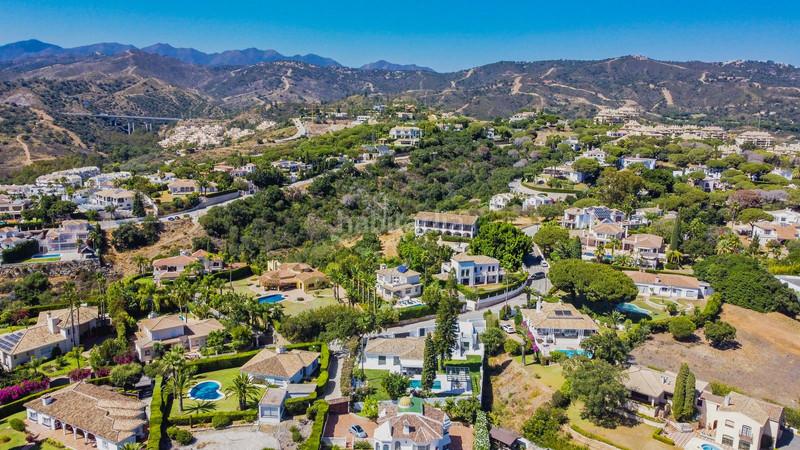 Foto c39544ae-0f7f-4510-ad1c-78b1e723565f. Haus mit parking pool in Elviria Marbella