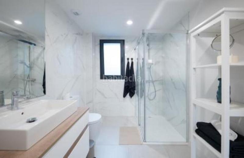 Foto a8859cb5-b050-449f-ba4c-fcad22226d3b. Location appartement avec parking piscine dans La Concha - Resina Golf Estepona