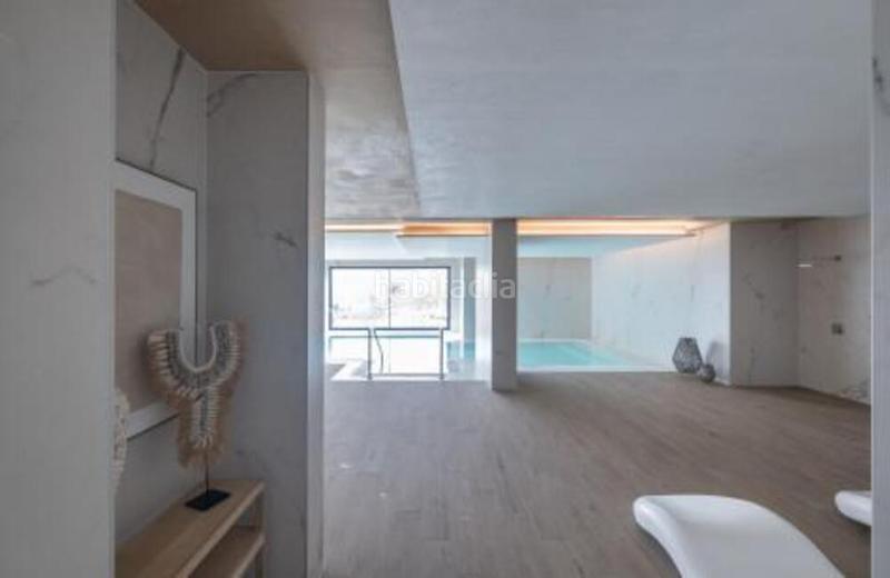 Foto beb8ff67-24b0-44f6-acc4-a64ae4859600. Location appartement avec parking piscine dans La Concha - Resina Golf Estepona